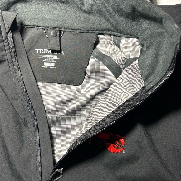 Red lobster jacket 🦞 - Picture 5 of 7